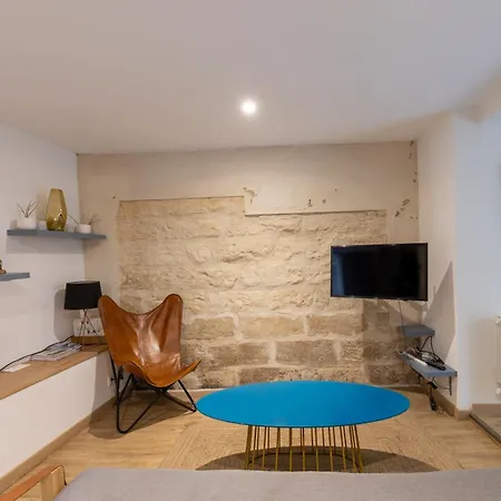 Le Reflet Du Rhone - Intramuros - Wifi - Clim Apartment Avignon